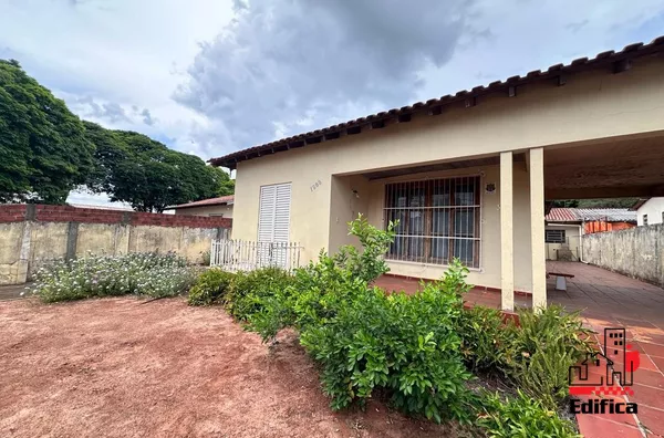 Imobiliária Edifica Paranavaí 44 99974 5443 Casa para venda Centro