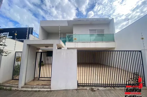 Imobiliária Edifica Paranavaí 44 99974 5443 Sobrado Residencial