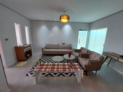 Casa de 4 suítes + dependência , cozinha e quartos planejados, piscina aquecida, energia solar ? - Foto 5