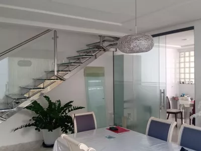 Casa com 3 suítes , 2 salas em excelente localização à venda, Recreio próximo ao centro da cid - Foto 3
