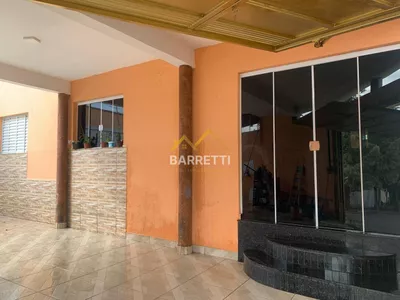Casa à venda de 172,50m² com 3 quartos, 2 banheiros, piscina e 2 vagas de garagem no bairro Santa Rosa Ipês - Foto 13