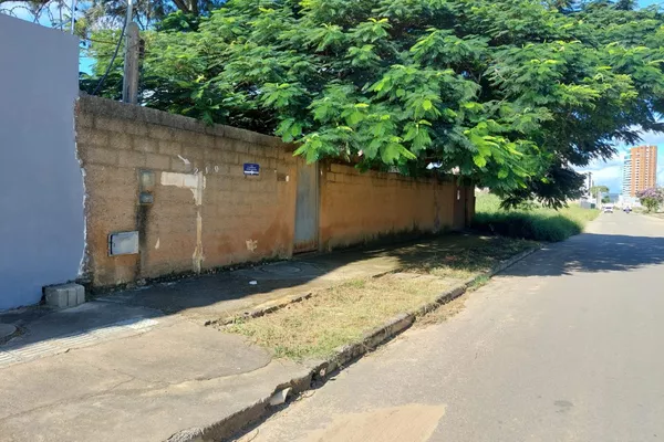 Vendo Terreno com 859,50 m², ótimo para Galpão/Centro Empresarial/Prédio Residencial no Bairro B - Foto 3