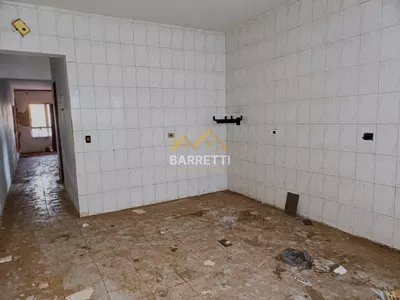Casa Assobradada com 2 Quartos e Varanda à Venda no Jardim Nova Iguaçu - Oportunidade para Investidores - Foto 7