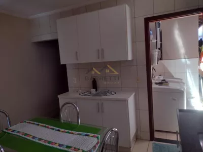 Casa à venda no Santa Terezinha, com 135 m², dois quartos, dois banheiros e duas vagas de garagem - Foto 5