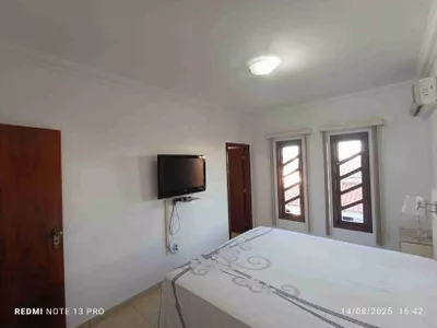 Casa com 4 quartos sendo 2 suítes, 4 salas, bastante espaço externo à venda, Ibirapuera, Vitória - Foto 35