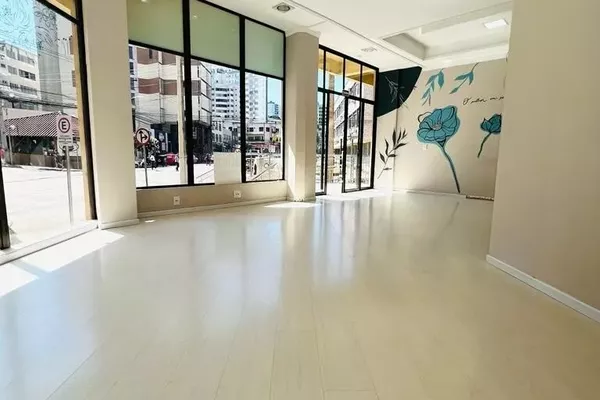 Sala comercial térrea para aluguel,  Centro de Pato Branco - Foto 5