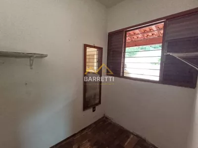 Casa Ampla com 3 Dorms, Quintal e Pomar - Condomínio Santa Clara - Centro de São Sebastião da Grama/SP - Foto 4