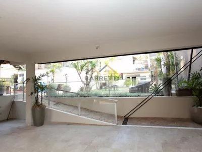 Casa de alto padrão com 6 quartos, sendo todos suítes, 10 banheiros e piscina, no Condomínio Colinas do Piracicaba - Foto 42