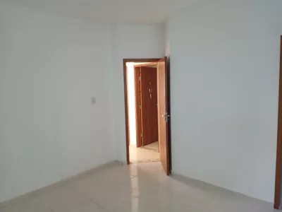 Apartamento térreo com quintal com 3/4 sendo 1 suíte a 50 mts do Shopping Conquista Sul em Vitór - Foto 17