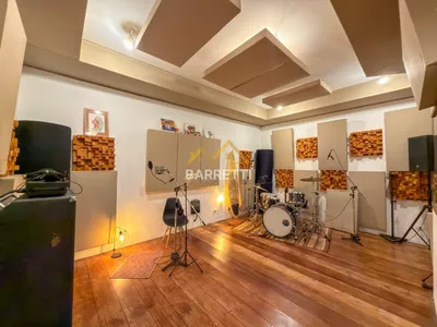Chácara à venda no Bairro Santa Rita com 213 m² de construção, 5 quartos (sendo 1 suíte), 3 banheiros e amplo quintal - Foto 28