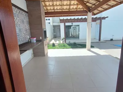 Casa duplex de 3 quartos sendo 2 suítes, piscina, espaço gourmet com churrasqueira depósito e ban - Foto 48