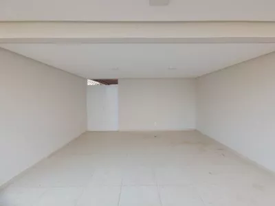 Casa duplex solta de 3 quartos sendo 2 suítes + piscina + espaço gourmet com churrasqueira à ven - Foto 6