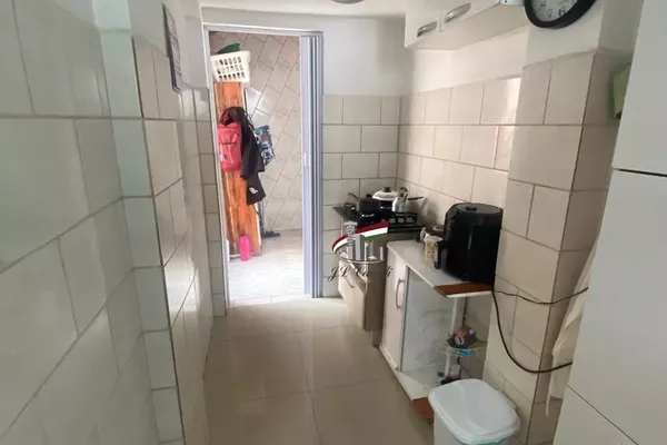 Sobrado em condominio para venda no Alto Boqueirão com 3 quartos, 75m² - Foto 6