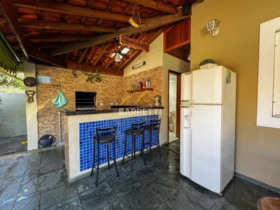 Casa disponível para venda e locação no Colinas do Piracicaba, com 298 m² de área construída. Possui 3 quartos, sendo 1 suíte, piscina, chalé e 6 vagas de garagem - Foto 23