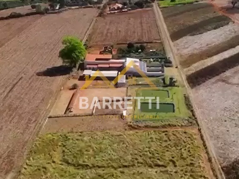 Sítio com 3,3 hectares à Venda entre Limeira e Cosmópolis - Foto Principal