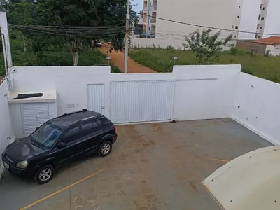 Excelente apartamento de 2 quartos sendo 1 suíte de 1ª andar com planejados na cozinha e quartos p - Foto 6