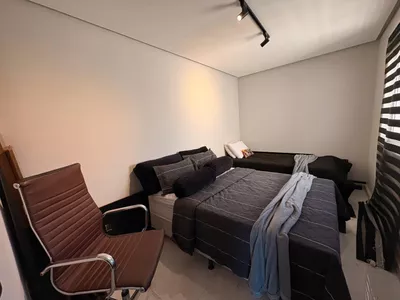 Cobertura duplex mobiliada com 4 quartos sendo 3 suites, terraço comm área gourmet e piscina a ven - Foto 3