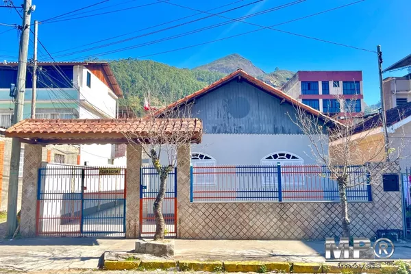 Casa comercial em Olaria, Nova Friburgo - Foto 1