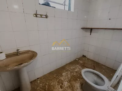 Casa Assobradada com 2 Quartos e Varanda à Venda no Jardim Nova Iguaçu - Oportunidade para Investidores - Foto 5