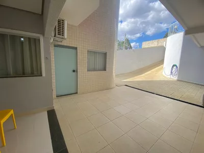 Apartamento térreo à venda, com 4 quartos sendo 2 suítes, com excelente acabamento, garagem para - Foto 38