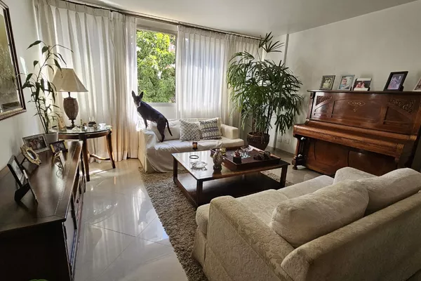 Apartamento em Moema com 131 m², com 3 quartos sendo 1 suíte. - Foto 3