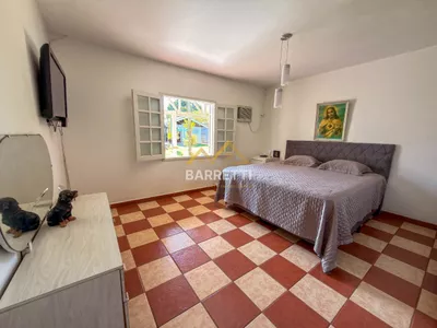 Chácara à venda no bairro Dois Córregos com 347m², 4 quartos sendo 1 suíte, área gourmet e piscina - Foto 17