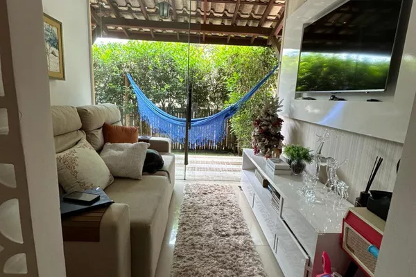 Excelente apartamento térreo à venda, semimobiliado, com 2 quartos sendo um suíte, quintal, Bair - Foto 1