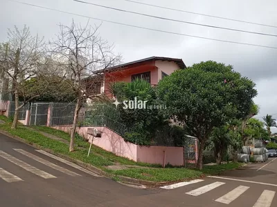 CASA DE ALVENARIA R TAPIR ESQUINA R VISCONDE DE NACAR B SAMBUGARO - Foto 2