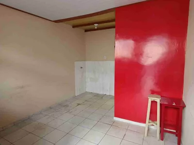 Conjunto comercial para locação com 6 salas, 3 banheiros, pátio grande no Alto Maron, Vitória da - Foto 19