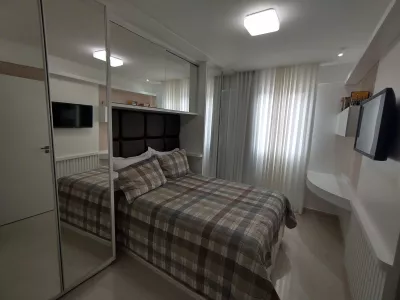 Apartamento à venda 3 suítes, porteira fechada, 2 vagas soltas de garagem , condomínio com lazer - Foto 2