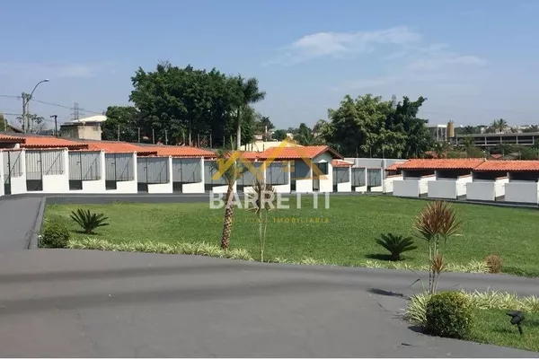 Chácara à venda no bairro Santa Rita, com 727 m² de construção, 6 quartos (sendo 4 suítes), piscina e 8 vagas de garagem - Foto 3
