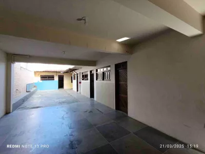 Conjunto comercial para locação com 6 salas, 3 banheiros, pátio grande no Alto Maron, Vitória da - Foto 28