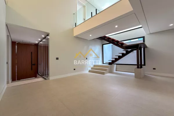 Casa no Residencial Villa D'Aquila com 305m², 4 suítes, piscina e 6 vagas de garagem - Foto 1