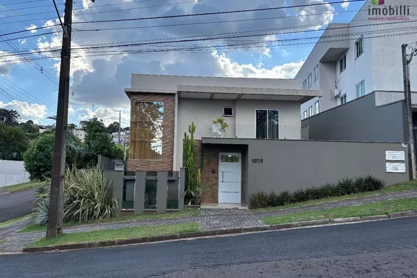 Casa  com Piscina  no Bairro Aeroporto - Foto 2