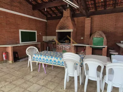 Chácara à venda com 6 dormitórios, sendo 2 suítes, 5 banheiros e 10 vagas de garagem - Foto 28