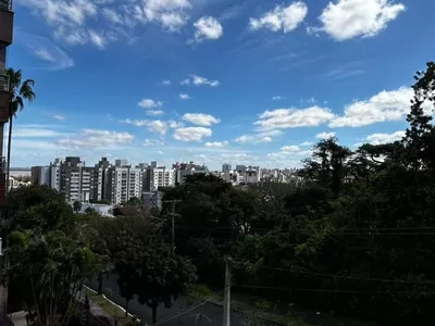Vendo amplo Sobrado 3 andares 3 dormitórios suite  - Foto 7