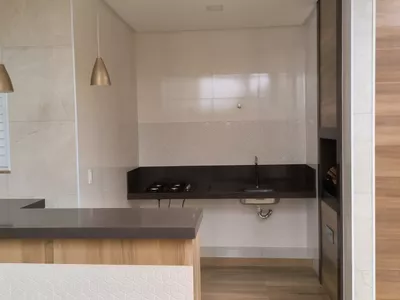 Casa Alto Padrão recém construída com 247 m² de área útil próximo de Faculdades no Bairro Can - Foto 48