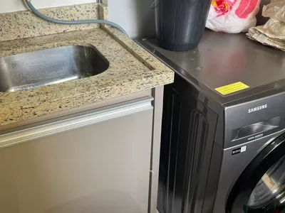 Apartamento completo, porteira fechada com móveis e Eletros andar alto de 2/4 em condomínio fechad - Foto 14