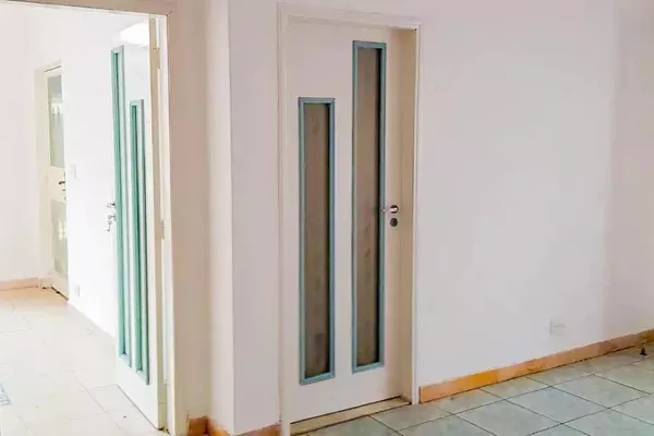 Casa à venda com 290 m² no Centro, com 4 quartos (sendo 1 suíte), quintal e 3 vagas de garagem - Foto 3