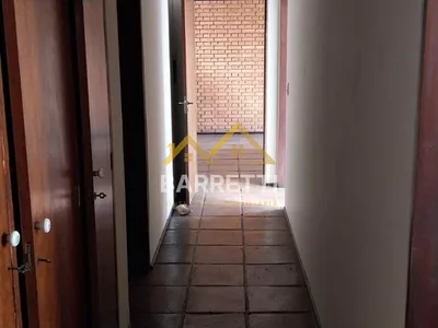 Casa à venda no São Dimas, com 307 m², 6 quartos, 3 banheiros, quintal e 2 vagas de garagem - Foto 9