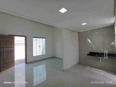 Linda casa nova de 3 quartos sendo 1 suíte, garagem para 2 carros, acabamento de primeira à Venda - Foto 13