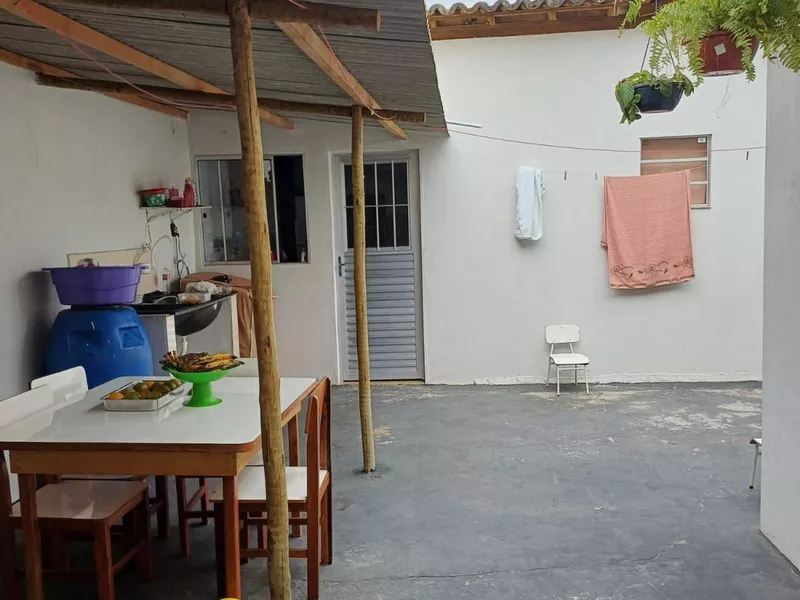 Excelente Oportunidade! Casa Ampla à Venda!, Bairro Bateias , Vitória da Conquista, BA - Foto Principal
