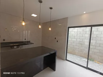 Casa duplex soltas com 3 suítes, sala com 2 ambientes, lavabo, garagem coberta para 2 carros, Alto - Foto 5