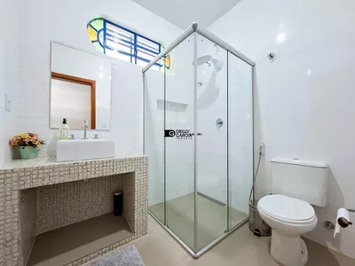 Sítio residencial/comercial em Contagem (Arena Quintas Sports) com 8 qtos, 7 suítes e piscina - Foto 8
