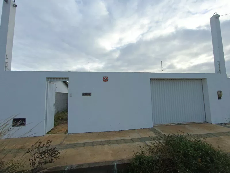 Casa de 2 quartos em terreno de 200 m² com possibilidade de ampliação à venda (financia), Jardim - Foto Principal
