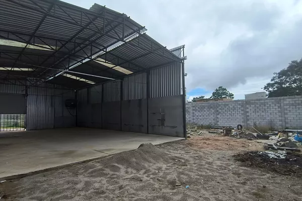 Galpão de 180m2 a venda, construído em terreno de esquina de 600mts, localizado no Bairro Jurema, - Foto 6