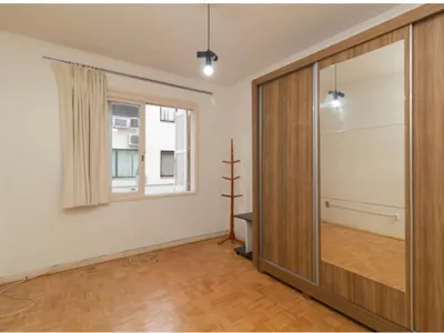 Vendo amplo Apto 2dorm com 2banheiros e semi mobiliado  - Foto 5