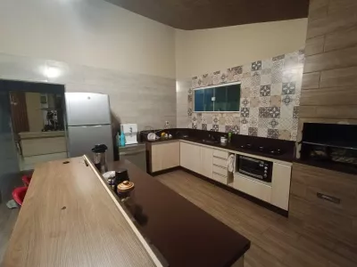 Casa com 5 quartos sendo 3 suítes, área gourmet com jacuzzi, piscina aquecida, em Bairro Boa Vista - Foto 60