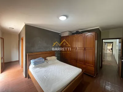 Chácara à venda no bairro Santa Rita, com 727 m² de construção, 6 quartos (sendo 4 suítes), piscina e 8 vagas de garagem - Foto 47