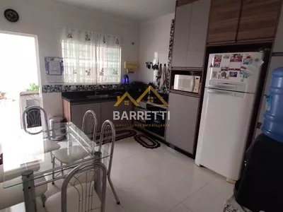 Casa à venda no bairro Residencial Mario Dedini, com 150 m², dois quartos, três banheiros e duas vagas de garagem - Foto 4